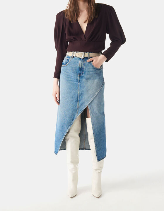 STEPIE V-NECK CROP TOP